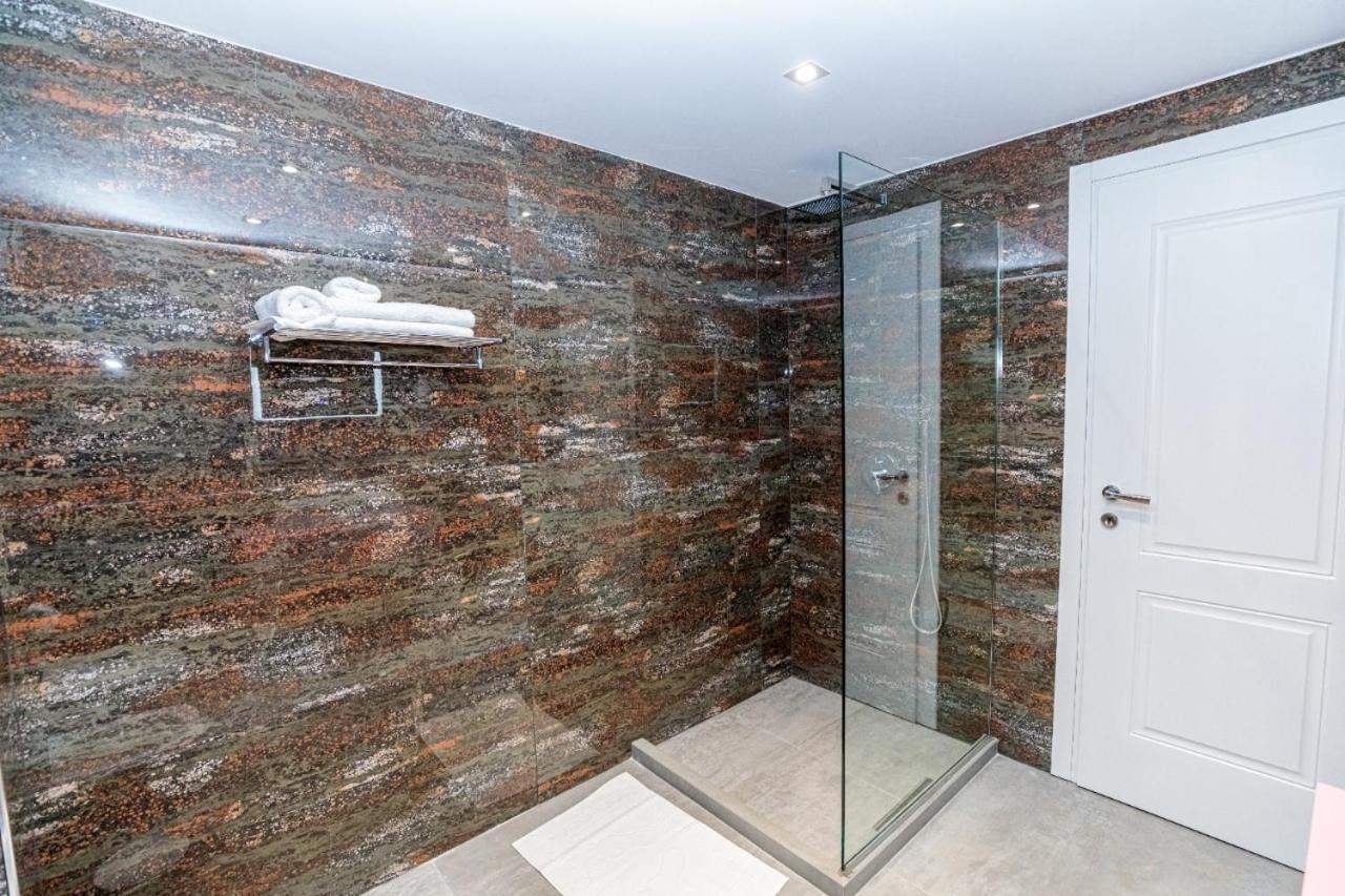 Hakuna Matata Residence & Apartments Vlore Exterior photo